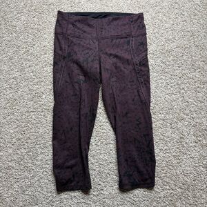 Lululemon Run: Top Speed Crop *Full-On Luxtreme